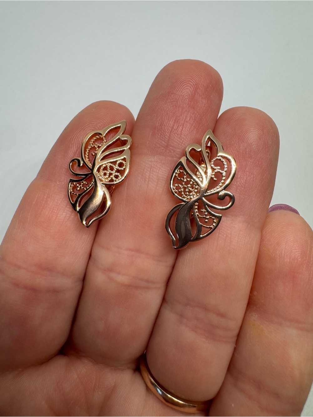 Vintage 14K 585 Rolled Gold Earrings | Not Solid Gold - Picture 13 of 13